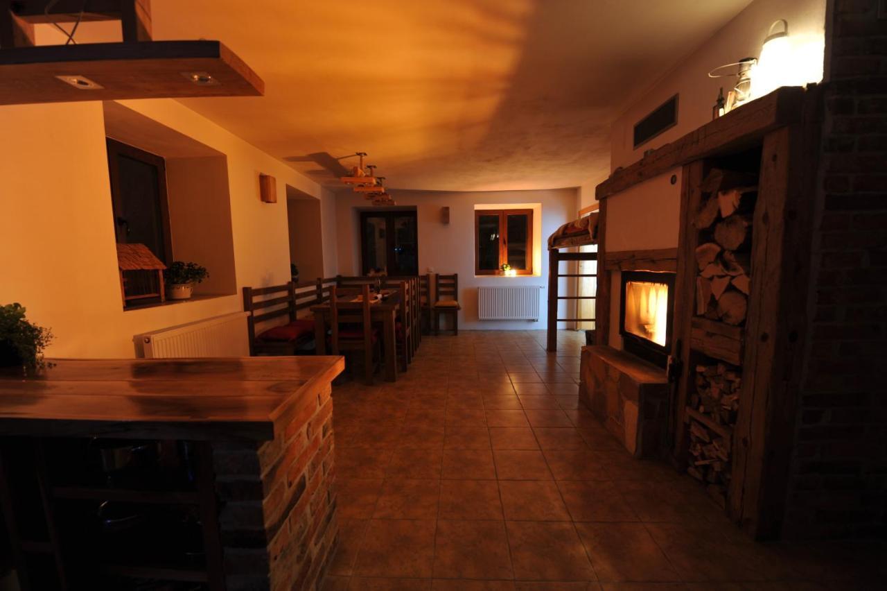 Penzion Dvůr Obora  Exterior foto
