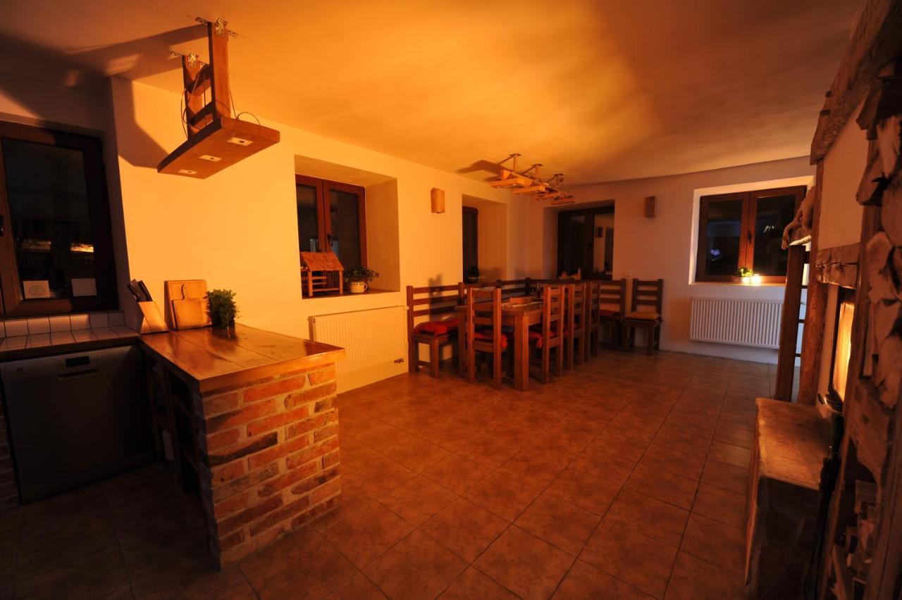 Penzion Dvůr Obora  Exterior foto